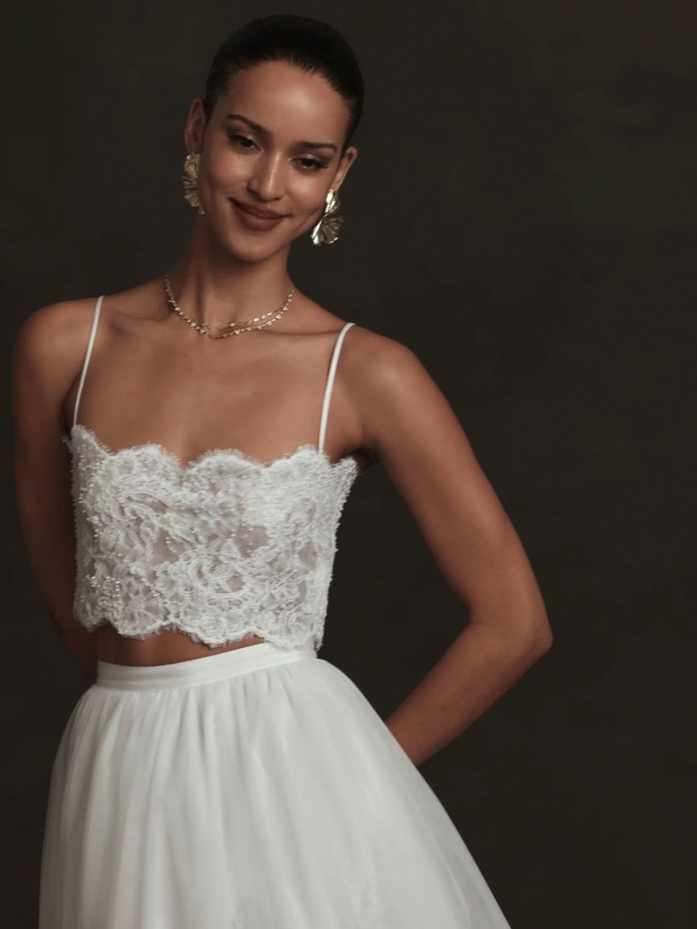 V. Chapman The Shiloh Top in White 00 - Picture 5 of 10